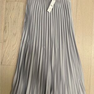 J Crew Elegant Gray Pleated Skirt